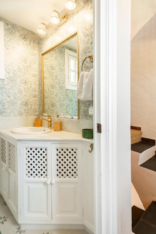 Charming Tower House With Amazing Sea Views Marbella
